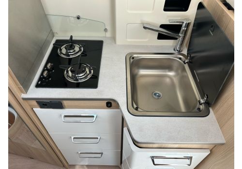 Camper Van DREAMER D62 en Sale Occasion