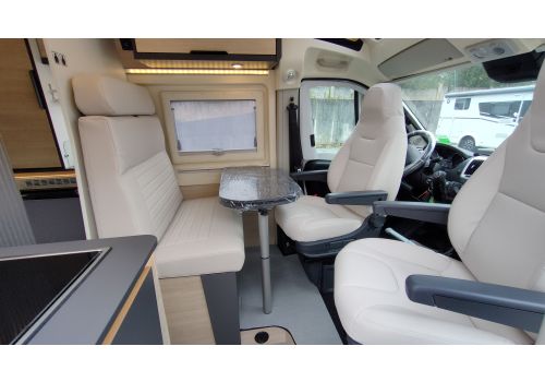Camper Van DREAMER D43 UP en Sale Occasion