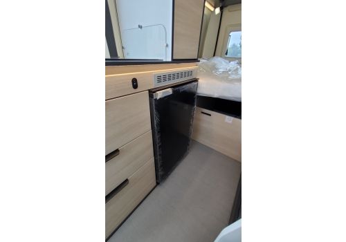 Camper Van DREAMER D43 UP en Sale Occasion