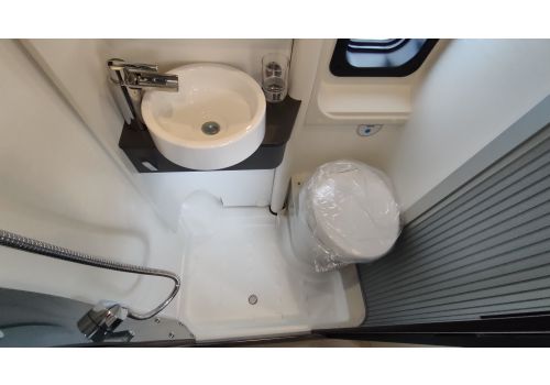 Camper Van DREAMER D43 UP en Sale Occasion