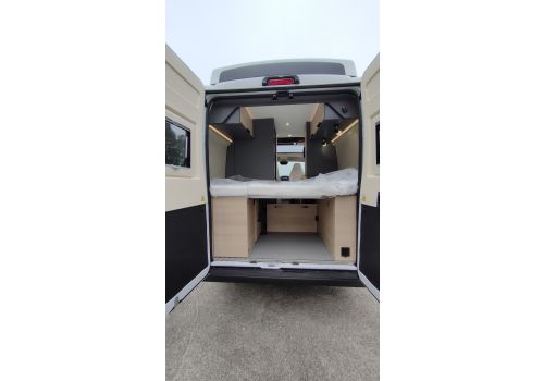 Camper Van DREAMER D43 UP en Sale Occasion