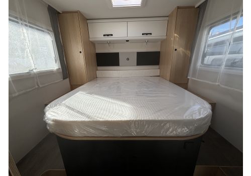 Low Profile Motorhome SUNLIGHT T 690 L Modelo 2024 en Sale Occasion