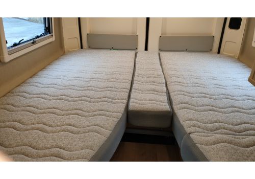 Camper Van DREAMER D68 UP SAPHIR en Sale Occasion