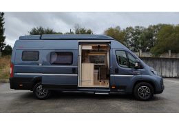 Camper Van DREAMER D68 UP SAPHIR in Catalog