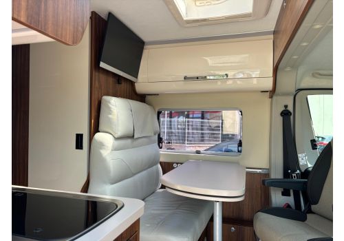Camper Van ROLLER TEAM Living Stone Duo Prestige en Sale Occasion