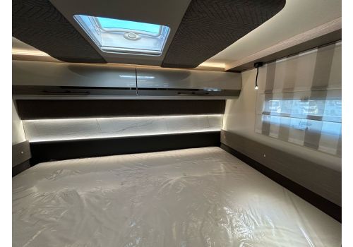 Low Profile Motorhome ROLLER TEAM ZEFIRO 295 TL en Sale Occasion
