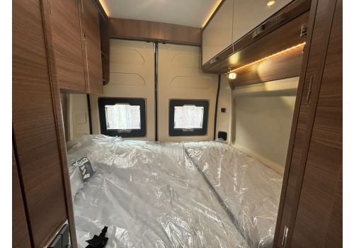 Camper Van RAPIDO V65 XL modelo 2025 en Sale Occasion