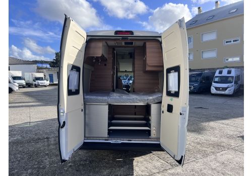 Camper Van RAPIDO V65 XL modelo 2025 en Sale Occasion