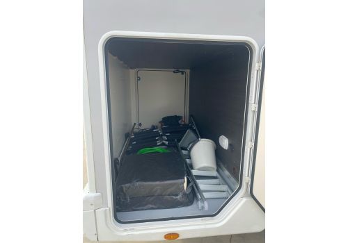 Low Profile Motorhome ROLLER TEAM Kronos 284 TL en Sale Occasion