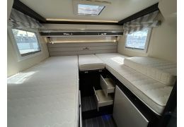 Low Profile Motorhome ROLLER TEAM Kronos 284 TL in Rent