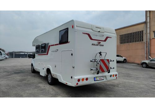 Low Profile Motorhome ROLLER TEAM Kronos 284 TL en Sale Occasion