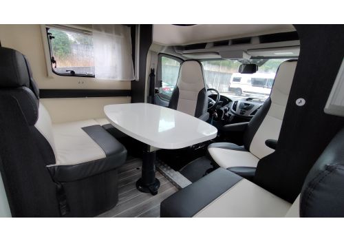 Low Profile Motorhome ROLLER TEAM Kronos 284 TL en Sale Occasion
