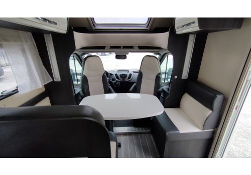 Low Profile Motorhome ROLLER TEAM Kronos 284 TL en Sale Occasion