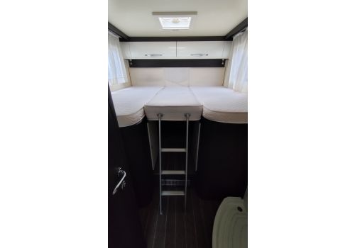 Low Profile Motorhome ROLLER TEAM Kronos 284 TL en Sale Occasion