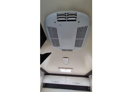 Low Profile Motorhome ROLLER TEAM Kronos 284 TL en Sale Occasion