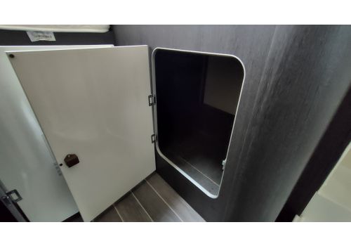 Low Profile Motorhome ROLLER TEAM Kronos 284 TL en Sale Occasion