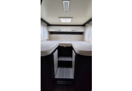 Low Profile Motorhome ROLLER TEAM Kronos 284 TL in Sale Occasion