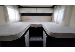 Low Profile Motorhome ROLLER TEAM Kronos 284 TL in Sale Occasion