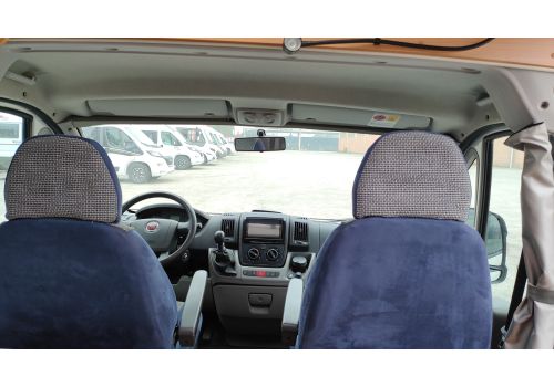 Camper Van ADRIA Twin en Sale Occasion