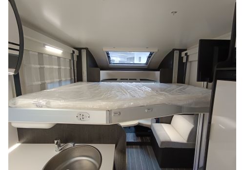 Low Profile Motorhome ROLLER TEAM Kronos 265 TL en Sale Occasion