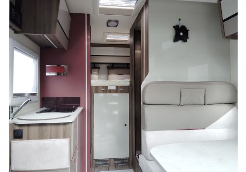 Low Profile Motorhome ROLLER TEAM Kronos 291 TL Fit en Sale Occasion