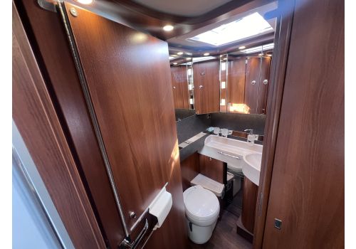 Integral Motorhome CARTHAGO C line I 5.0 QB L "Superior" en Sale Occasion