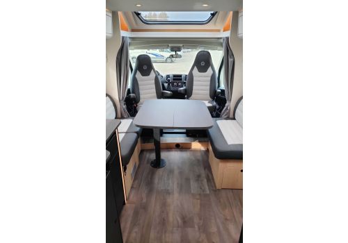Low Profile Motorhome SUNLIGHT T 69 LC Adventure Edition en Catalog