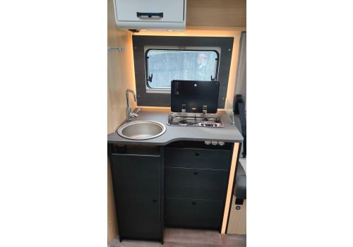 Low Profile Motorhome SUNLIGHT T 69 LC Adventure Edition en Catalog