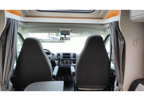 Low Profile Motorhome SUNLIGHT T 69 LC Adventure Edition en Catalog