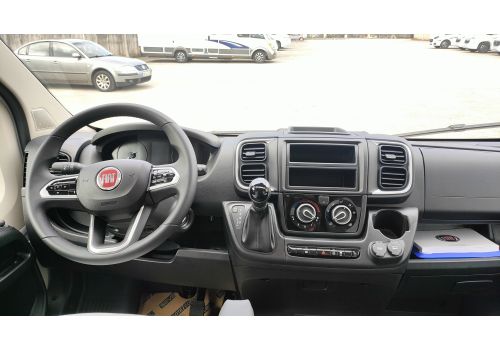 Low Profile Motorhome SUNLIGHT T 69 LC Adventure Edition en Catalog
