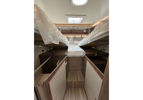 Low Profile Motorhome ROLLER TEAM Roller Team Kronos 281 P FIT en Sale Occasion
