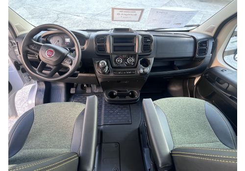 Capuchina Motorhome SUNLIGHT A68 en Rent