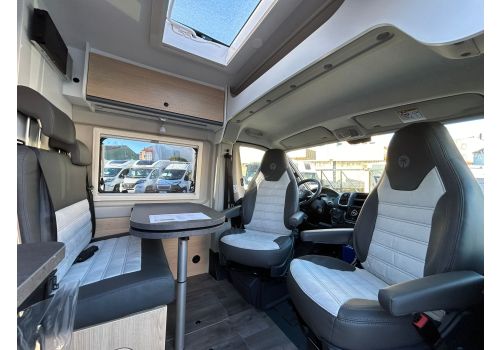 Camper Van SUNLIGHT CLIFF 601 en Sale Occasion