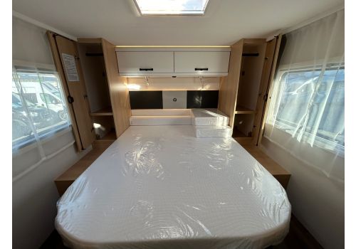 Low Profile Motorhome SUNLIGHT T69 LC Modelo 2024 Adventure Edition en Sale Occasion