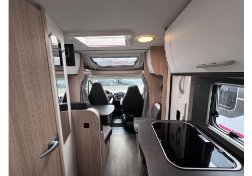 Low Profile Motorhome SUNLIGHT T60 en Sale Occasion