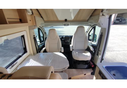 Camper Van DREAMER Living Van Select en Sale Occasion