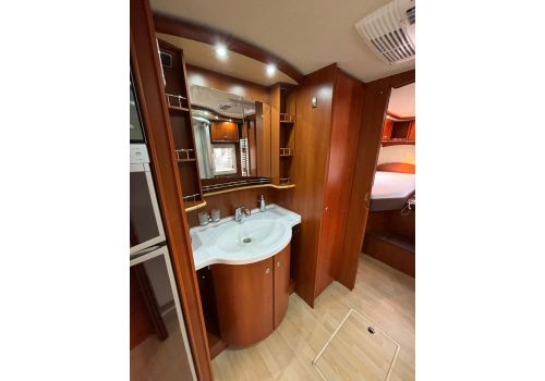 Integral Motorhome CONCORDE Charisma 890 LS en Sale Occasion