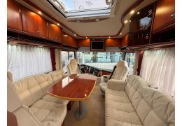 Integral Motorhome CONCORDE Charisma 890 LS in Sale Occasion