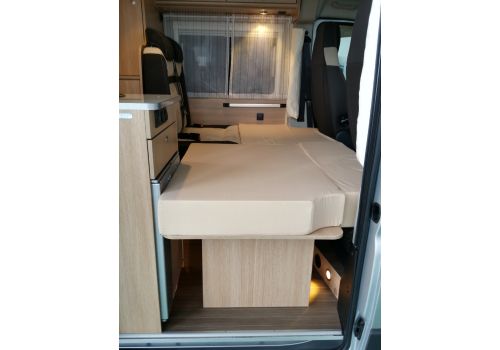 Camper Van ROADCAR R600 modelo 2017 en Sale Occasion
