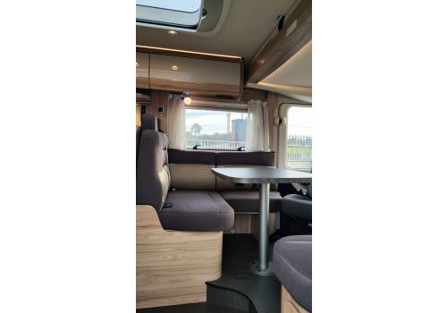 Integral Motorhome HYMER Exsis-i 594 en Sale Occasion