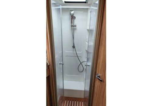 Integral Motorhome HYMER Exsis-i 594 en Sale Occasion