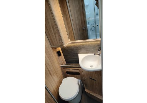 Integral Motorhome HYMER Exsis-i 594 en Sale Occasion