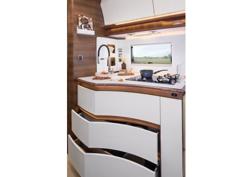Integral Motorhome RAPIDO I166M ALDE en Catalog