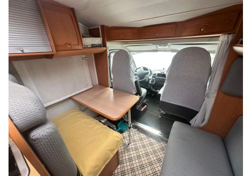 Low Profile Motorhome MONCAYO H-435 en Sale Occasion