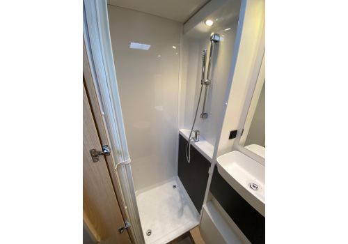 Capuchina Motorhome SUNLIGHT A 68 en Sale Occasion