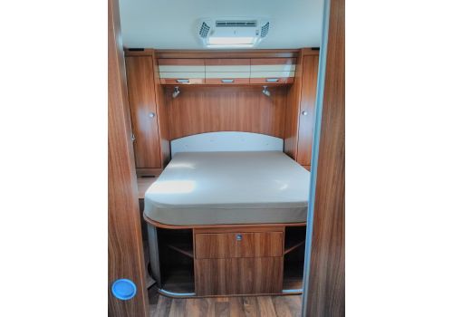 Integral Motorhome DETHLEFFS Esprit I-7150 en Sale Occasion