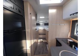 Low Profile Motorhome SUNLIGHT T68 Modelo 2024 in Rent