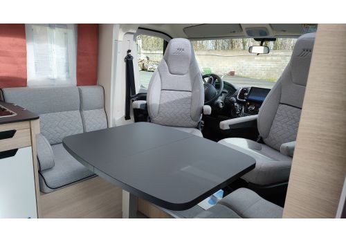 Low Profile Motorhome RAPIDO C86 Night en Sale Occasion