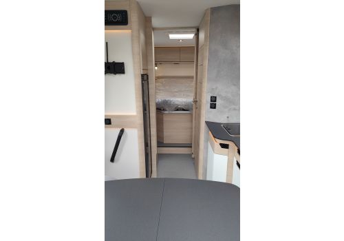 Low Profile Motorhome RAPIDO C86 Night en Sale Occasion