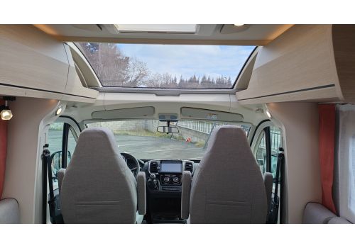 Low Profile Motorhome RAPIDO C86 Night en Sale Occasion